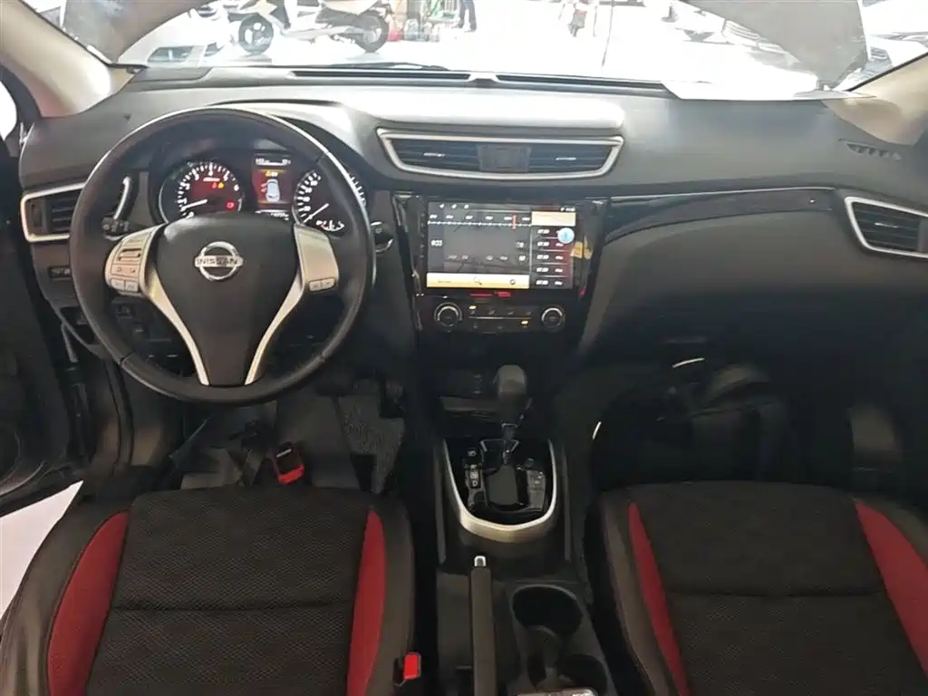 Nissan Qashqai 2018 — фото 10