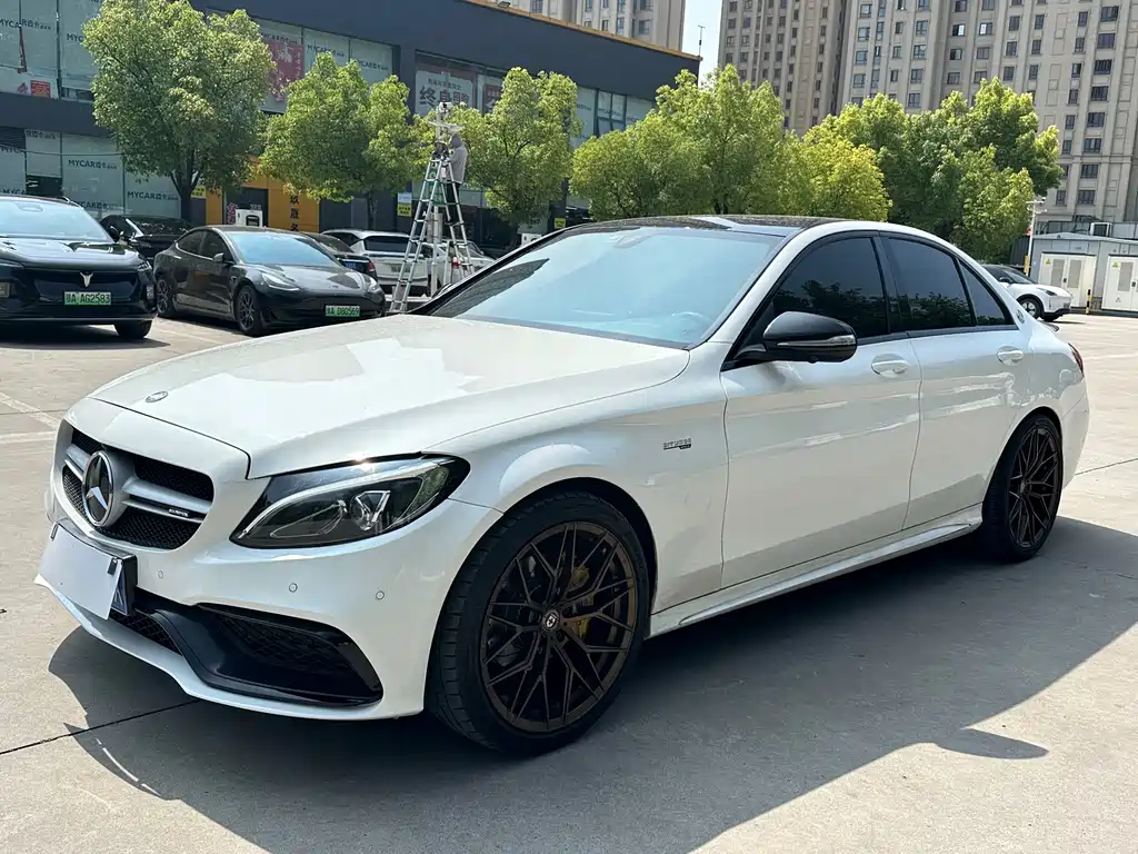 Mercedes-Benz C-Class 2017