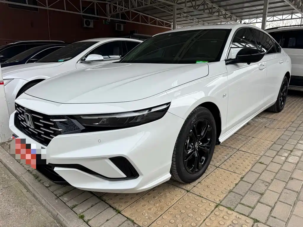 Honda Accord 2025 — фото 1