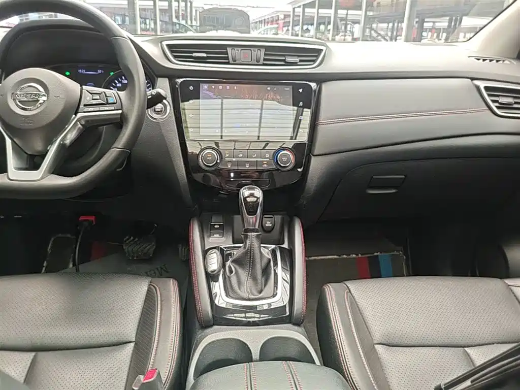Nissan Qashqai 2021 — фото 13