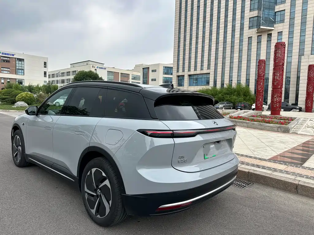 NIO ES6 2024