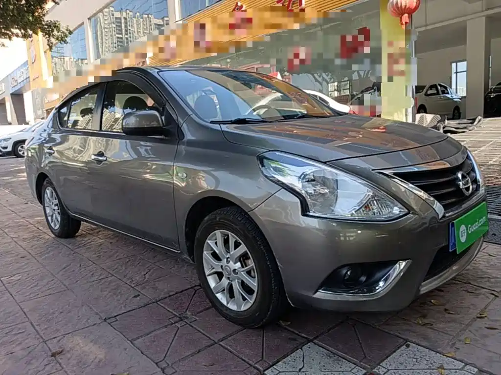 Nissan Sunny 2015 — фото 4