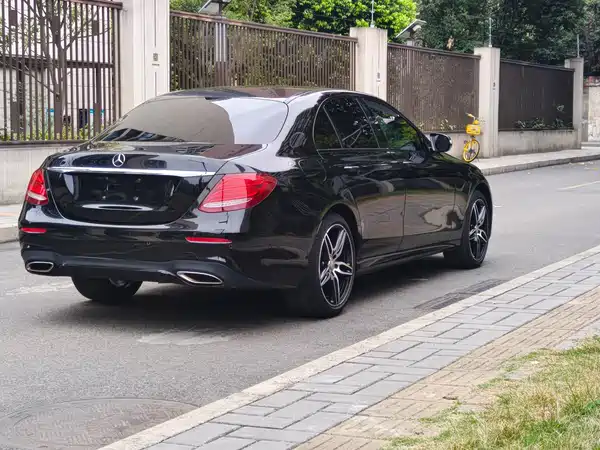 Mercedes-Benz E-Class 2017