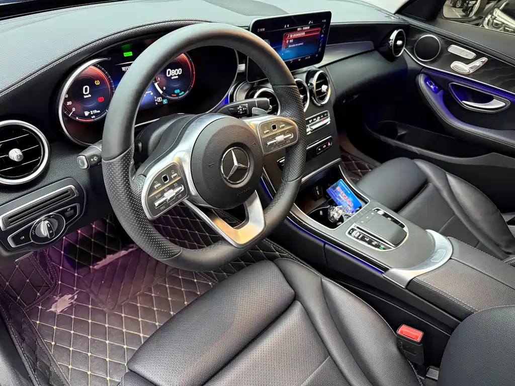 Mercedes-Benz C-Class 2020 — фото 11