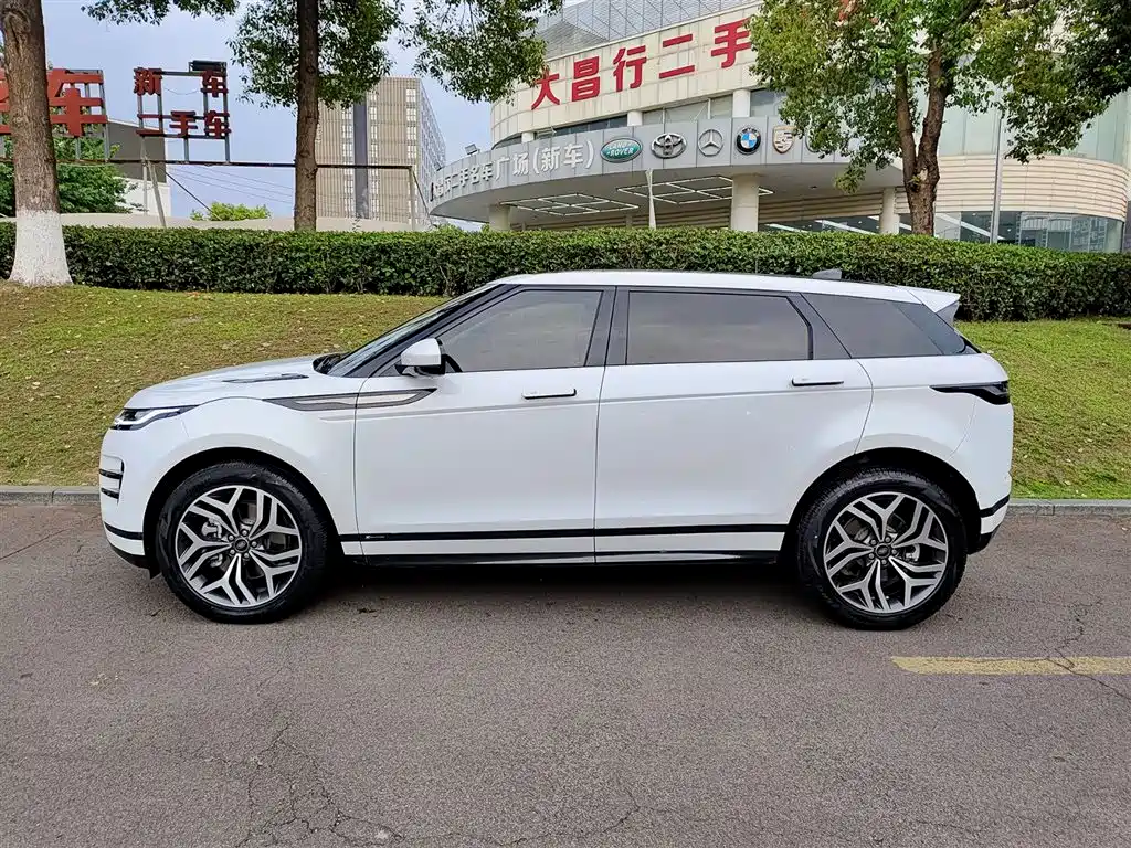 Land Rover Evoque 2022 — фото 3