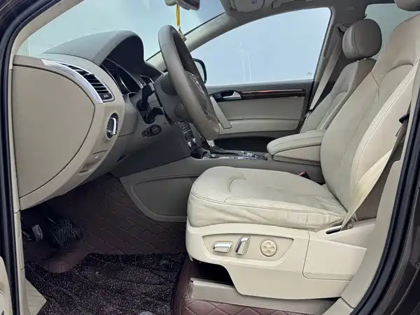 Audi Q7 2014