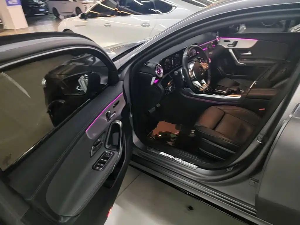 Mercedes-Benz A-Class AMG 2021 — фото 12