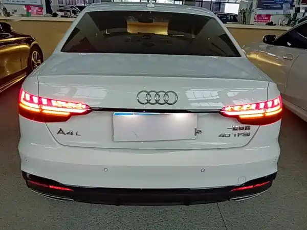 Audi A4L 2023