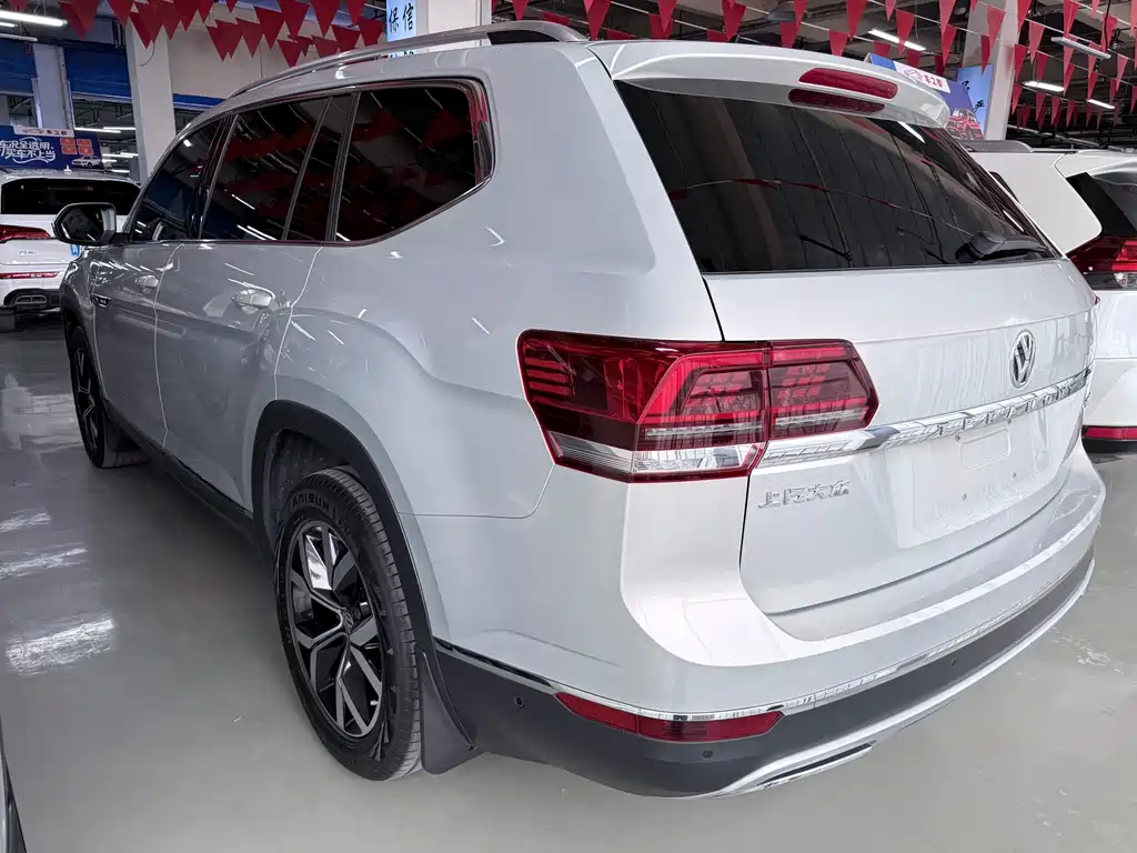 Volkswagen Teramont 2019 — фото 16