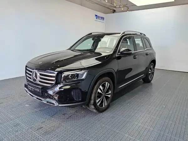 Mercedes-Benz GLB 2024