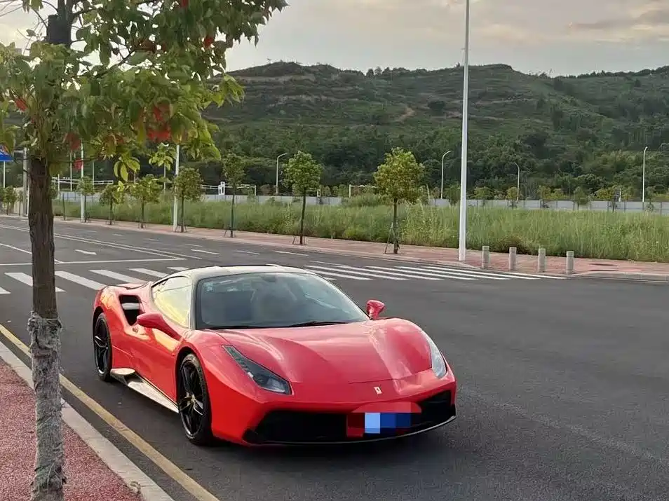 Ferrari 488 2015 — фото 2