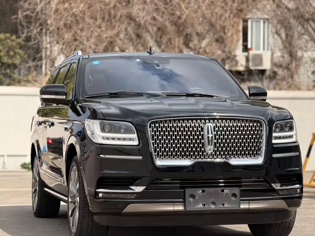 Lincoln Navigator 2018 — фото 3