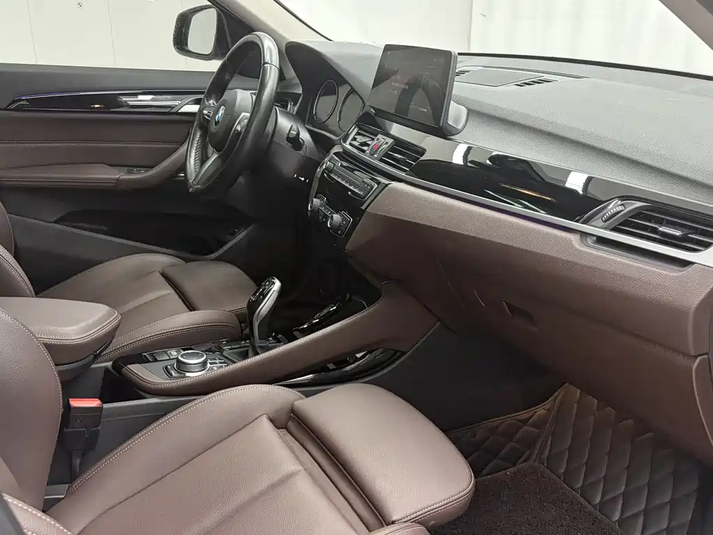 BMW X1 2021 — фото 19