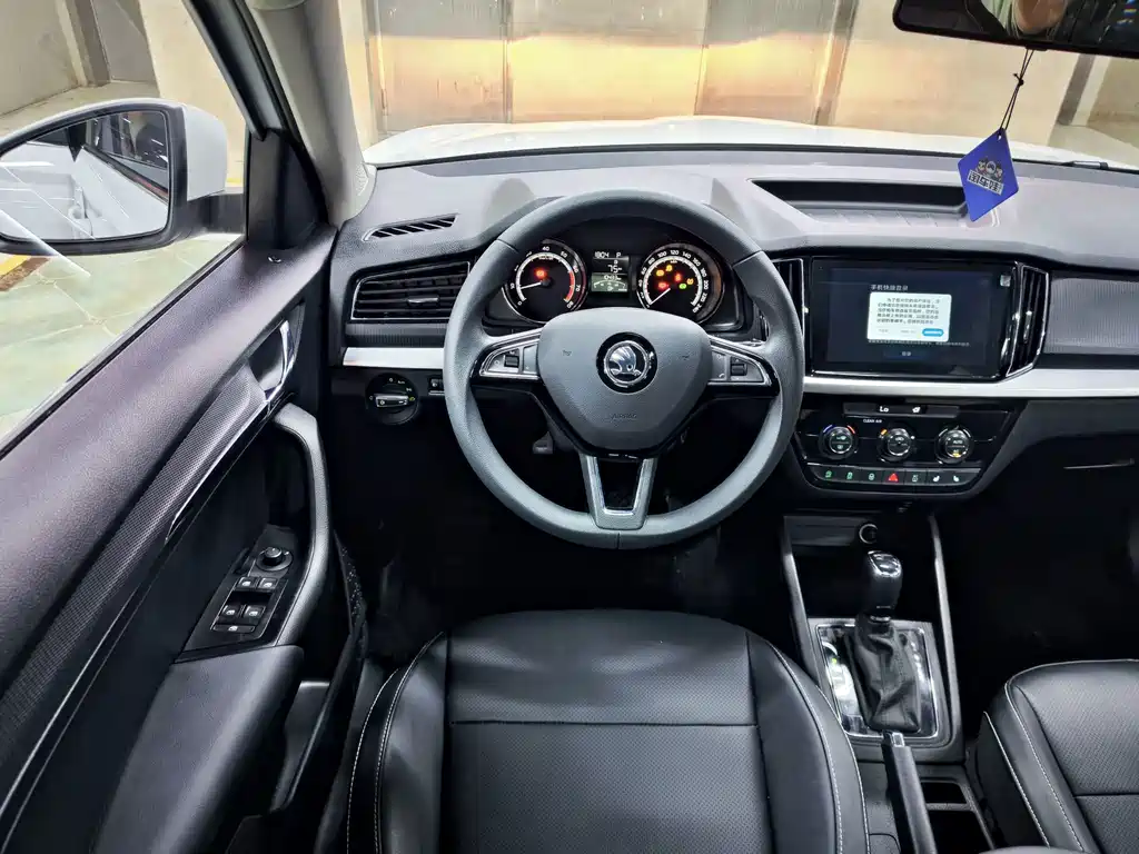 Skoda Kamiq 2022 — фото 11