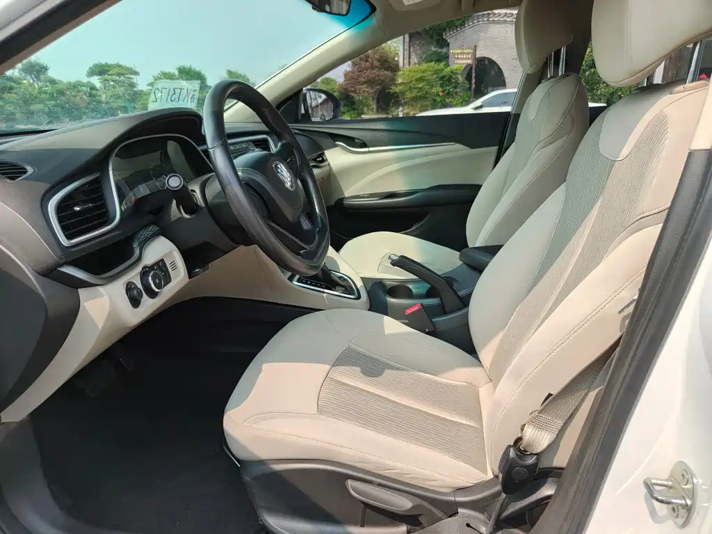 Buick Excelle 2019