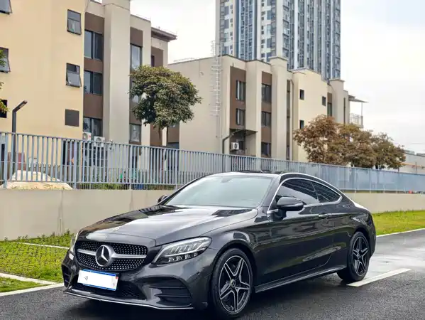Mercedes-Benz C-Class 2021