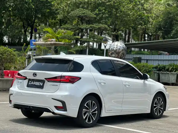 Lexus CT 2017