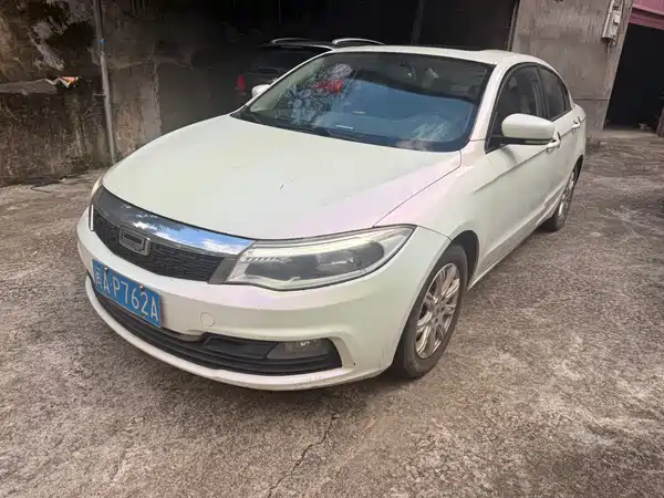 Qoros 3 2016