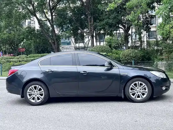 Buick Regal 2013