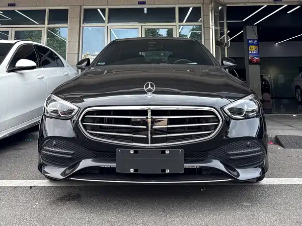 Mercedes-Benz C-Class 2023
