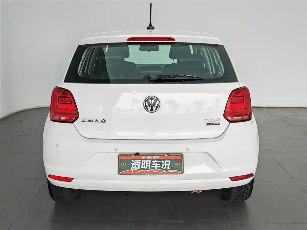 Volkswagen Polo 2015