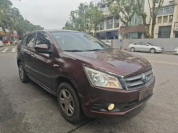 Venucia T70 2016