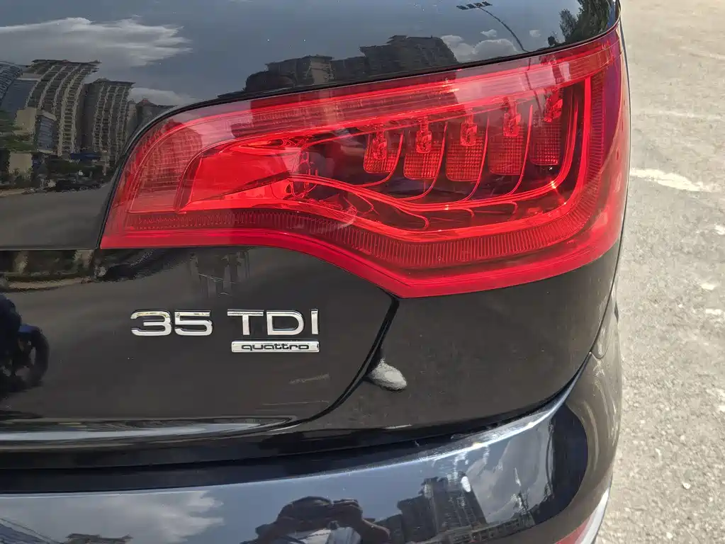Audi Q7 2014 — фото 15