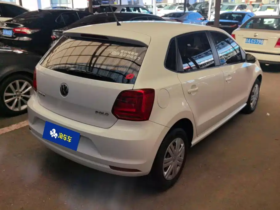 Volkswagen Polo 2016