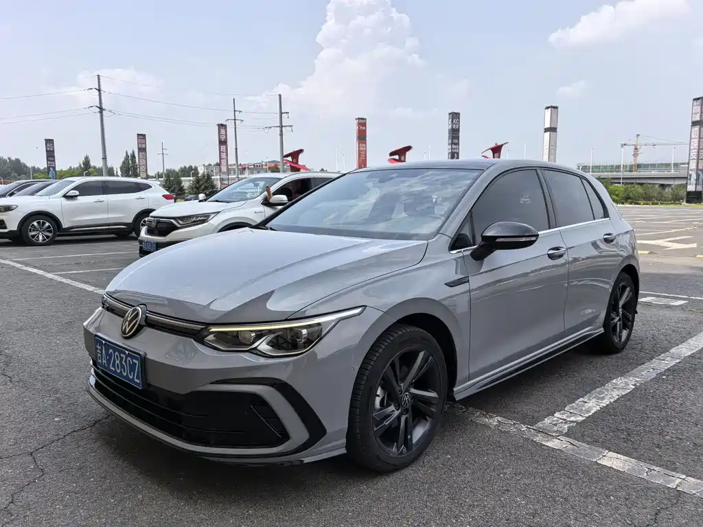 Volkswagen Golf 2022