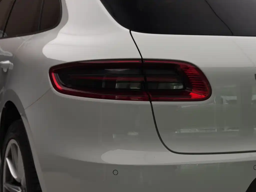 Porsche Macan 2015 — фото 7