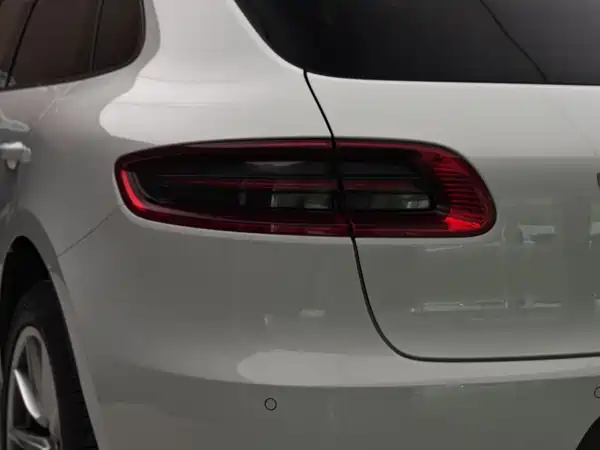Porsche Macan 2015