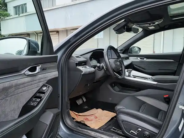 Geely Xingrui 2023