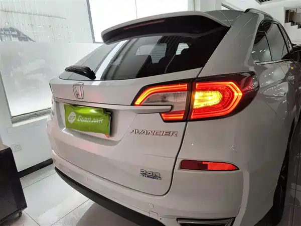 Honda Avancier 2017