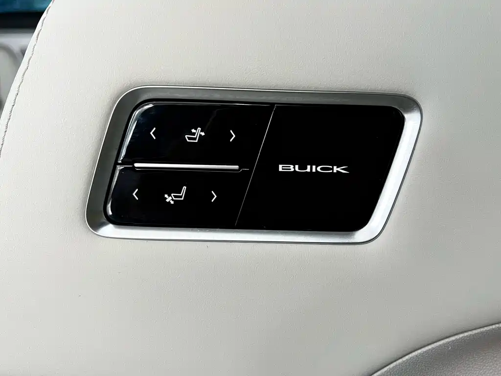 Buick GL8 Hybrid 2025 — фото 21