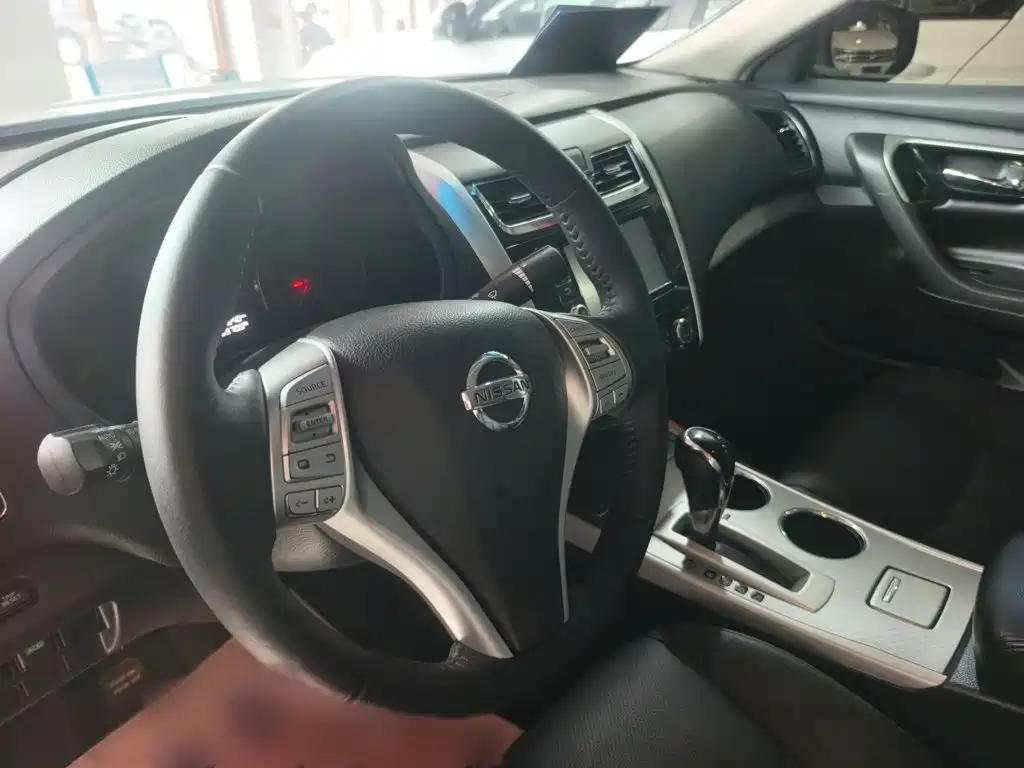 Nissan Teana 2018 — фото 12