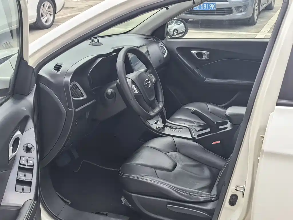 GAC Motor Trumpchi GA3 2014