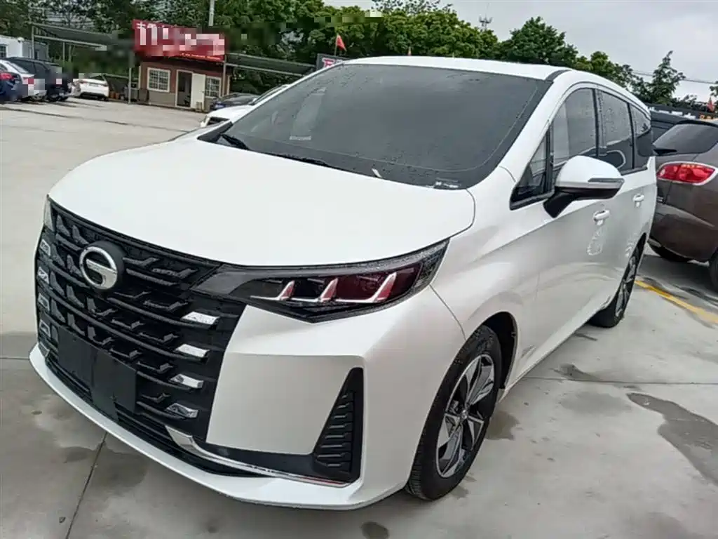 GAC Motor Trumpchi M6 2023 — фото 2