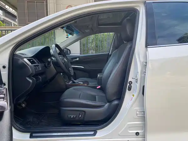 Toyota Camry 2017