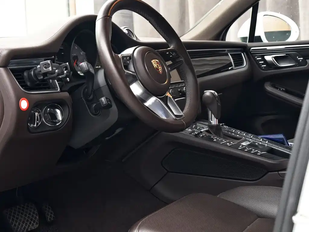 Porsche Macan 2015 — фото 9