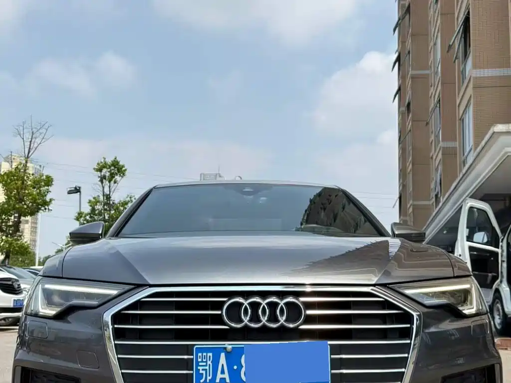 Audi A6L 2021