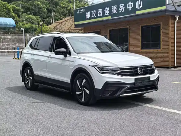 Volkswagen Tiguan L 2025
