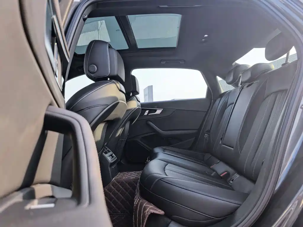 Audi A4L 2024