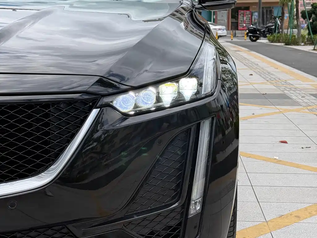 Cadillac CT5 2021 — фото 15