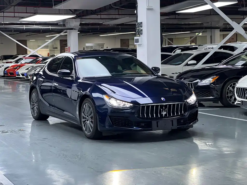 Maserati Ghibli 2020 — фото 3
