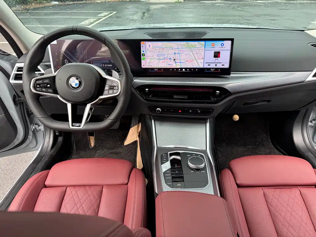 BMW 3 Series 2025 — фото 11