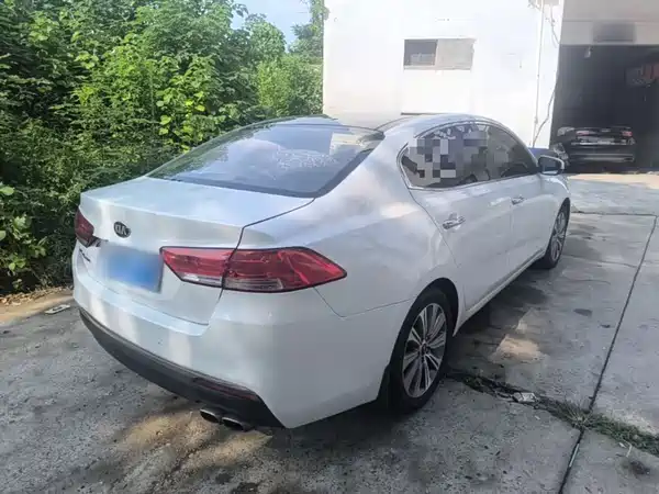 Kia K4 2016