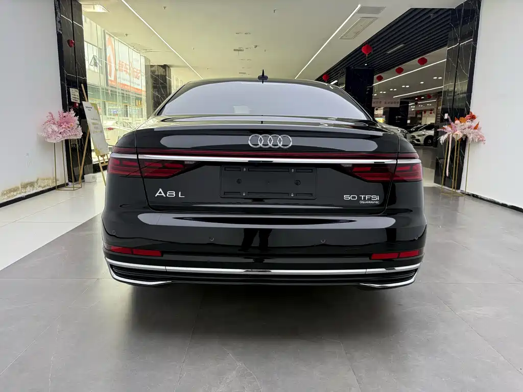 Audi A8 2024 — фото 26