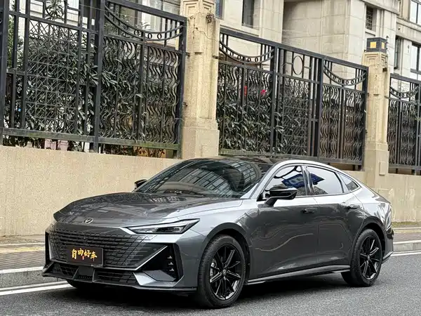 Changan UNI-V 2023
