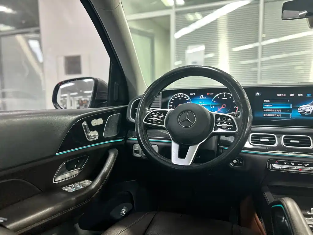Mercedes-Benz GLE 2019 — фото 10