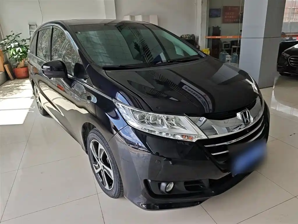 Honda Odyssey 2018 — фото 4